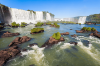 Anreise zu den Iguazú-Wasserfällen – von beiden Seiten