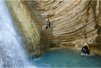 5 der besten Orte für Wasserfall-Rappel